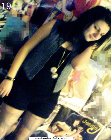 ultima poza pe azi. that's me. lithium.
