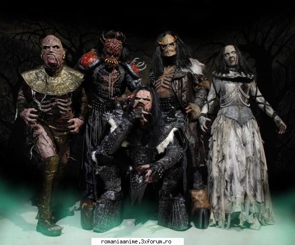 lordi este o trupă de heavy metal din finlanda. membrii acesteia sunt celebri pentru costumele
