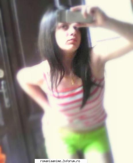 uitati o poza noua :)) my album .